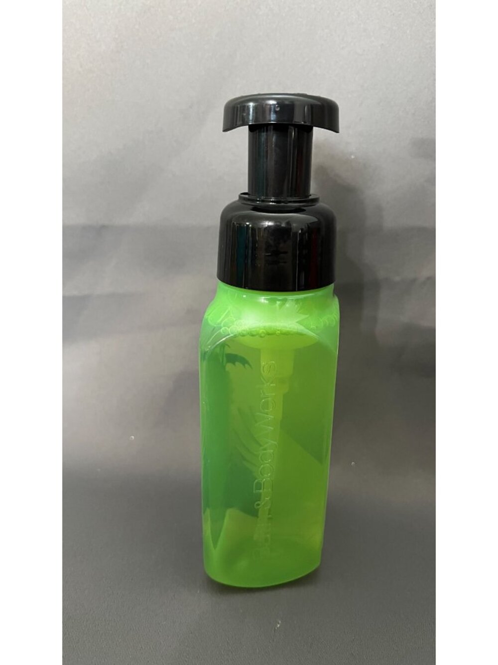 Disney Villains Maleficent Foaming Hand Soap 8.75 Fl Oz Gentle & Clean With Vita - Picture 5 of 6